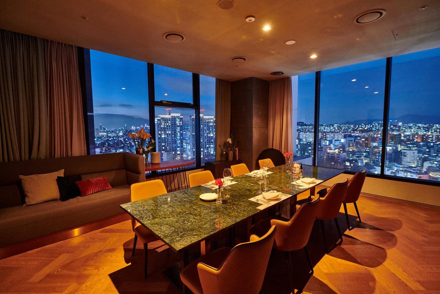 마제스티 타바론 티 라운지